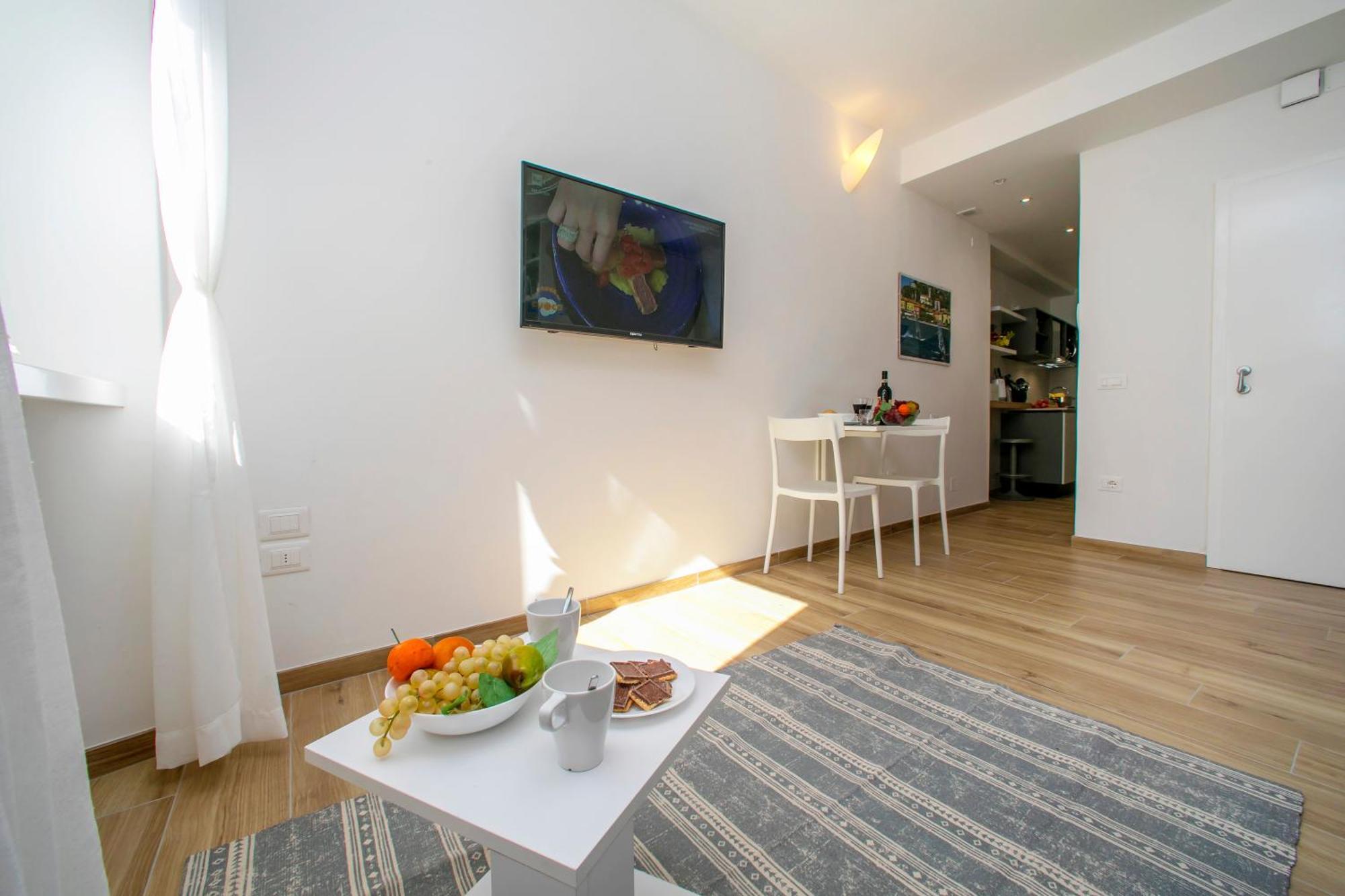 Nido Sui Tetti Di Riva Del Garda - Happy Rentals Exterior photo